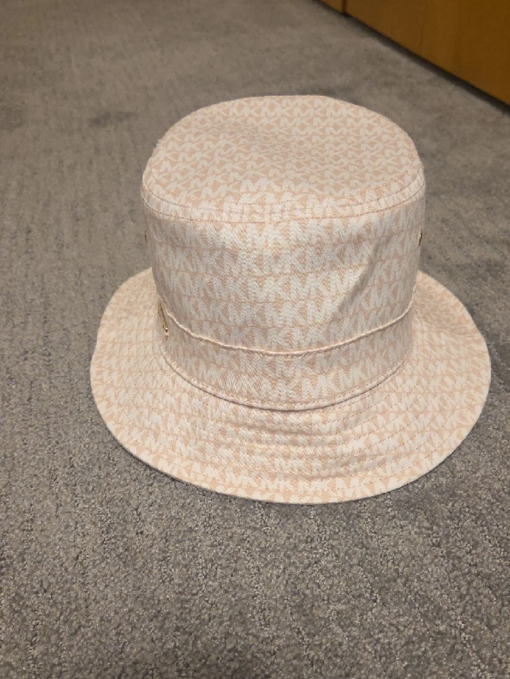 Michael Kors Light Peach/Tan Women's Hat - Picture 5 of 7